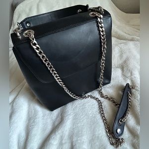 Sleek Mini Backpack with Versatile Conversion to Handbag